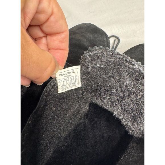 Bearpaw skye black suede lace up wide width chukka boots size 7 - Picture 5 of 13